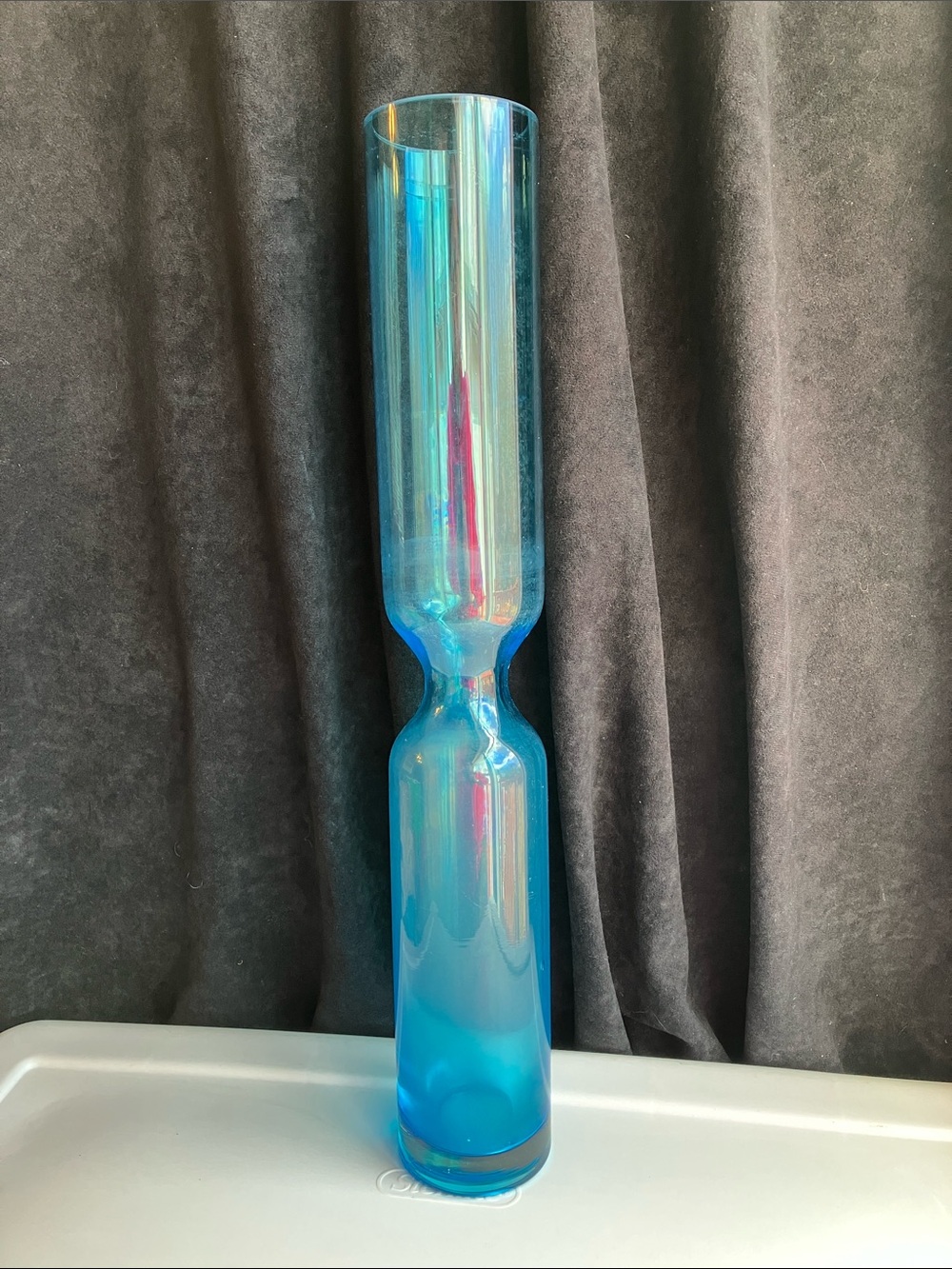 Vintage MCM mid century modern 60’s art glass tall turquoise hourglass bud vase